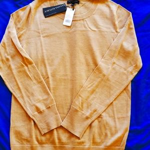Banana Republic women's sweater